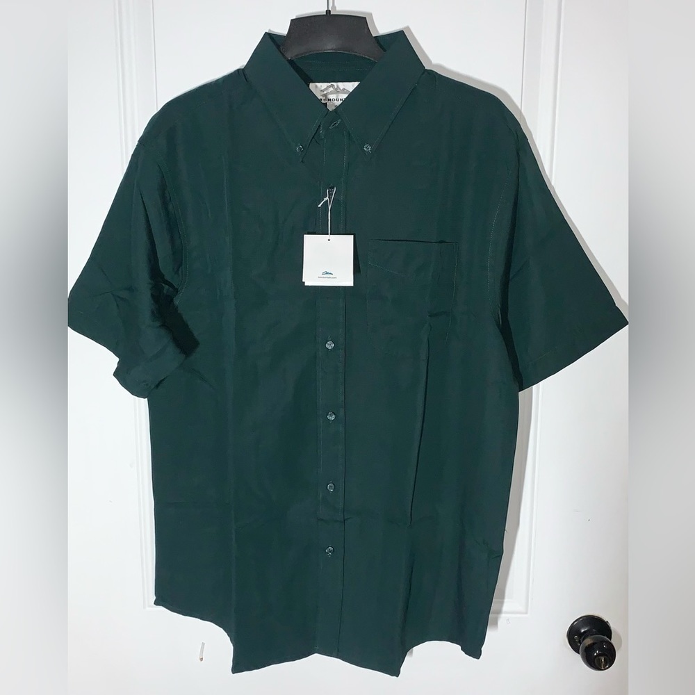Tri-Mountain Short Sleeve button down Collared Men’s Shirt XL NWT Oxford